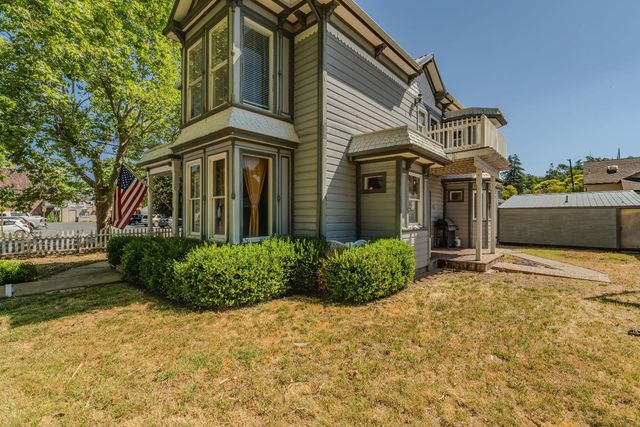 104 S Church St, Ione, CA 95640