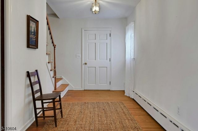 29 Village Rd, Harding Twp., NJ 07976