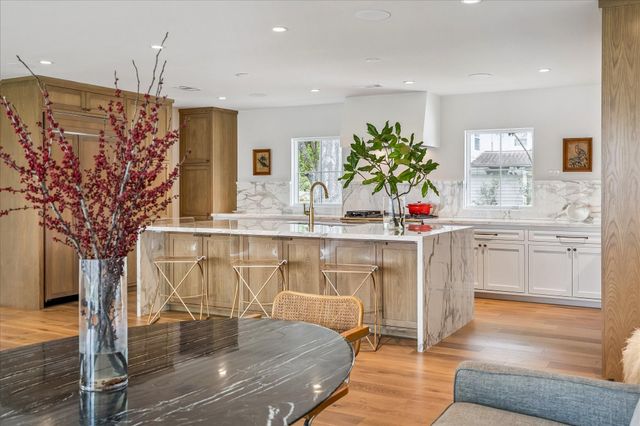2056 Swift Boulevard, Houston, TX 77030