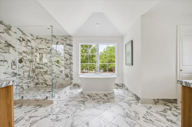 2056 Swift Boulevard, Houston, TX 77030