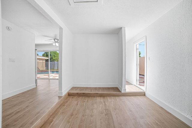 630 SW 81st Terrace, North Lauderdale, FL 33068