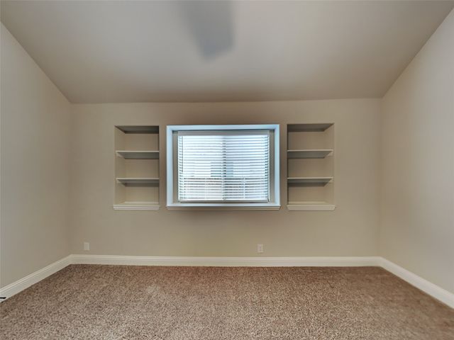 5211 Pentridge Drive, Sherman, TX 75092