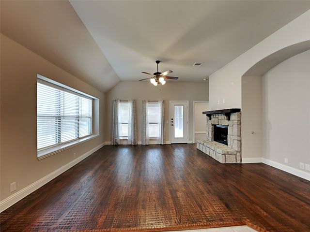5211 Pentridge Drive, Sherman, TX 75092