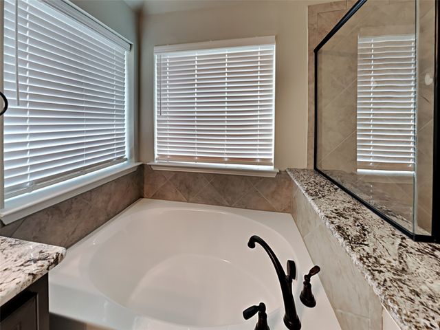 5211 Pentridge Drive, Sherman, TX 75092