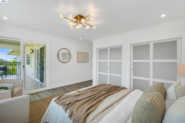 27734 Fallen Leaf Ct, Hayward, CA 94542
