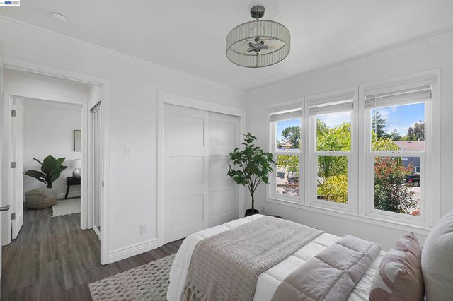 27734 Fallen Leaf Ct, Hayward, CA 94542