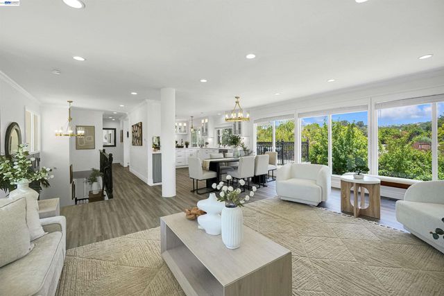 27734 Fallen Leaf Ct, Hayward, CA 94542
