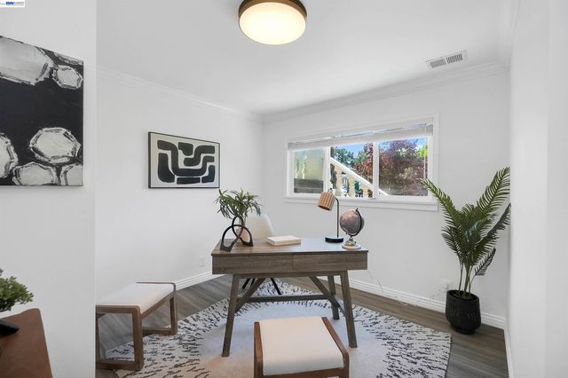27734 Fallen Leaf Ct, Hayward, CA 94542