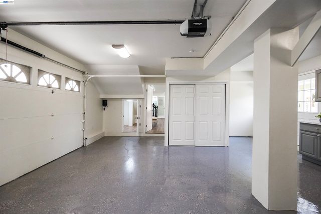27734 Fallen Leaf Ct, Hayward, CA 94542