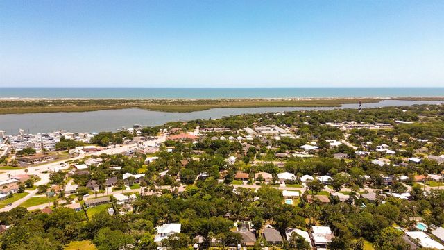 409 Arricola Ave, St Augustine, FL 32080