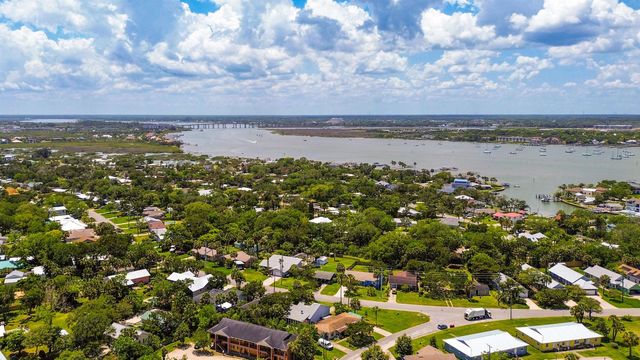 409 Arricola Ave, St Augustine, FL 32080