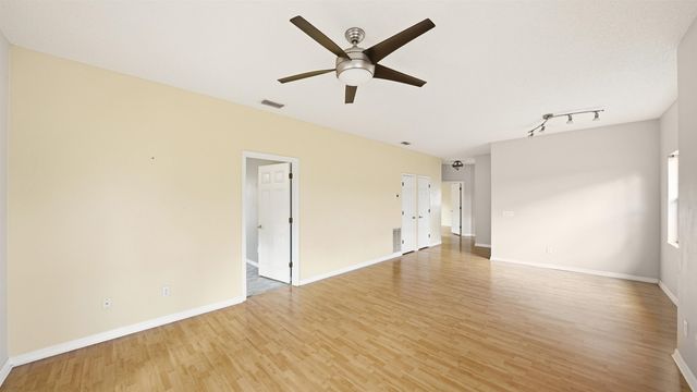 409 Arricola Ave, St Augustine, FL 32080