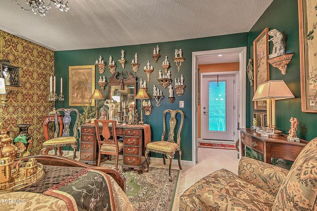 326 Hickory Bluff 326, Johnson City, TN 37601