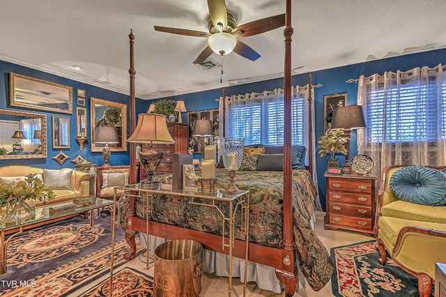 326 Hickory Bluff 326, Johnson City, TN 37601