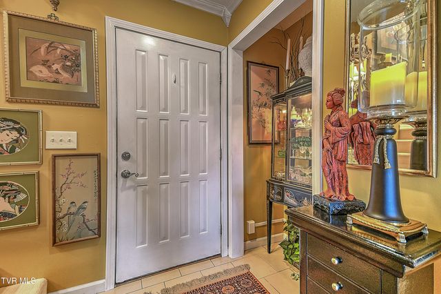 326 Hickory Bluff 326, Johnson City, TN 37601