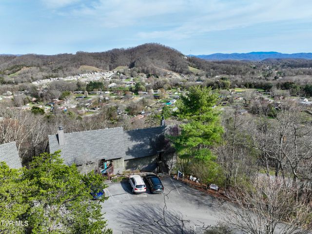 326 Hickory Bluff 326, Johnson City, TN 37601