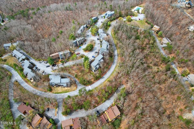 326 Hickory Bluff 326, Johnson City, TN 37601