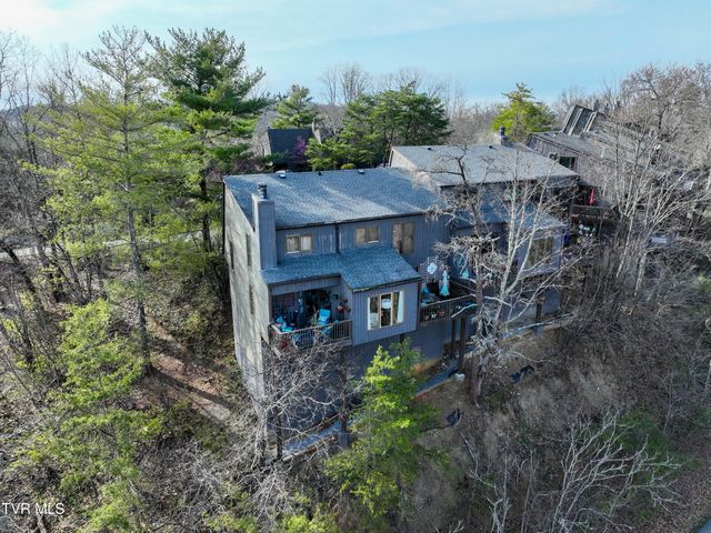 326 Hickory Bluff 326, Johnson City, TN 37601