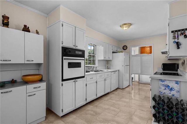 1713 Kimberly Drive SW, Marietta, GA 30008
