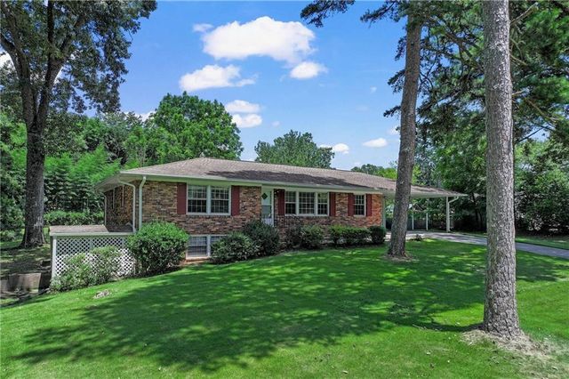 1713 Kimberly Drive SW, Marietta, GA 30008