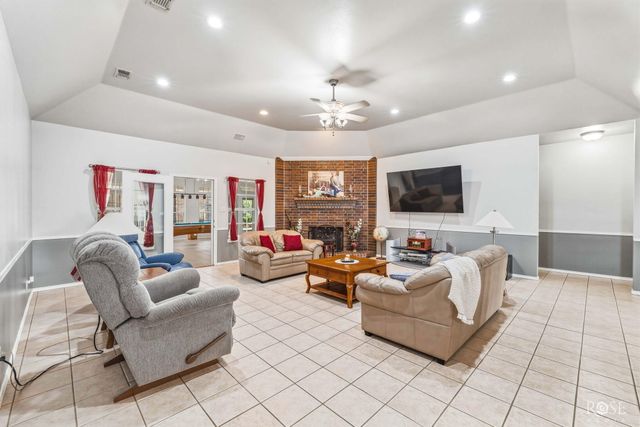 6034 Devonshire Lane, San Angelo, TX 76901