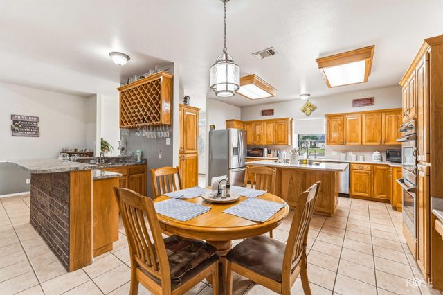 6034 Devonshire Lane, San Angelo, TX 76901