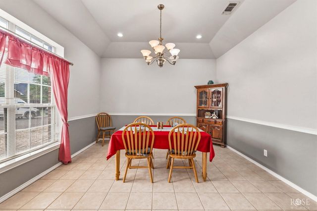 6034 Devonshire Lane, San Angelo, TX 76901