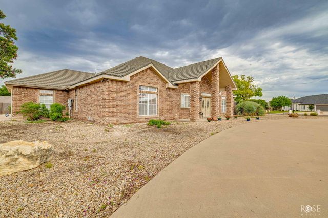 6034 Devonshire Lane, San Angelo, TX 76901