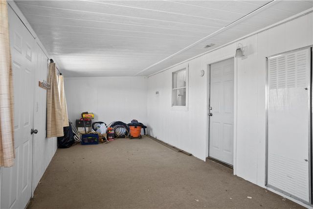 16693 N Lakeside Drive, Dolan Springs, AZ 86441