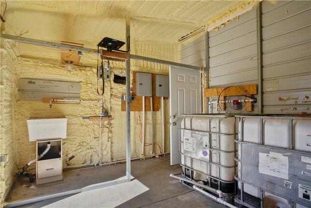 16693 N Lakeside Drive, Dolan Springs, AZ 86441