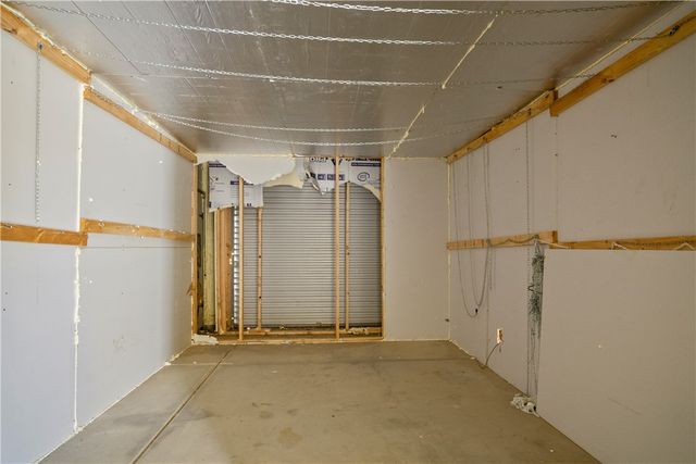 16693 N Lakeside Drive, Dolan Springs, AZ 86441