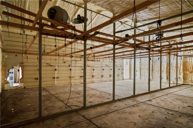 16693 N Lakeside Drive, Dolan Springs, AZ 86441