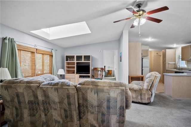 16693 N Lakeside Drive, Dolan Springs, AZ 86441