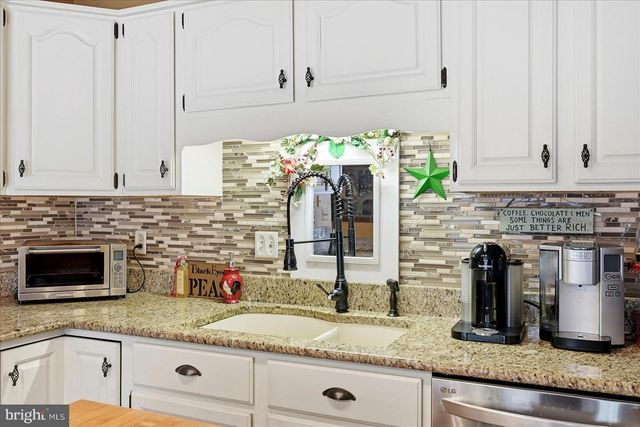 14391 CLEARVIEW AVE, Gainesville, VA 20155