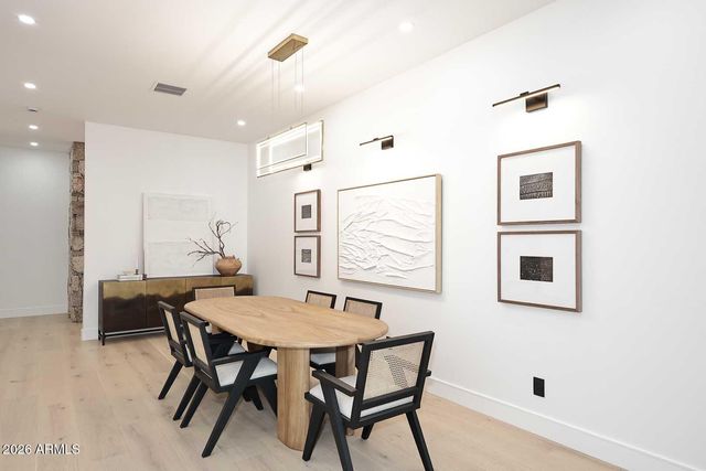 3106 N VALENCIA Lane, Phoenix, AZ 85018