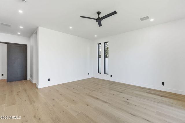 3106 N VALENCIA Lane, Phoenix, AZ 85018