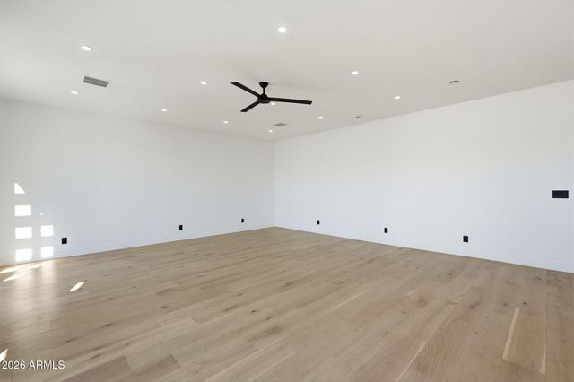 3106 N VALENCIA Lane, Phoenix, AZ 85018