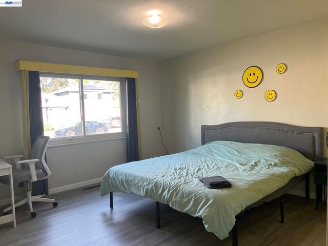2317 Prosperity Way, San Leandro, CA 94578
