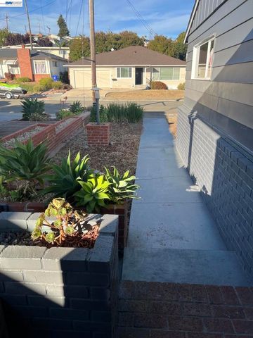 2317 Prosperity Way, San Leandro, CA 94578