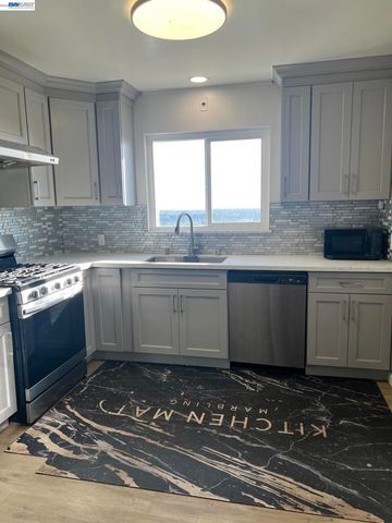 2317 Prosperity Way, San Leandro, CA 94578