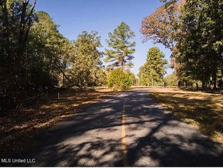 495 Barksdale Road, Brandon, MS 39047