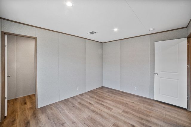 2013 Buffet Way, Poolville, TX 76487