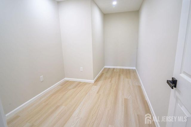 10-B Delar Parkway B, Franklin Twsp, NJ 08823