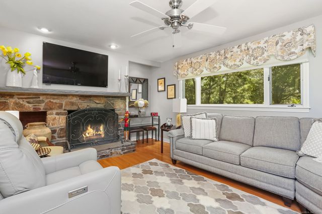 132 Merrimac Drive, Trumbull, CT 06611