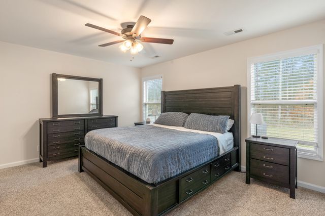 412 Hillside Dr, Clarksville, TN 37040