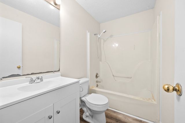 3370 Mallard Dr, Clarksville, TN 37042