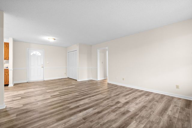 3370 Mallard Dr, Clarksville, TN 37042