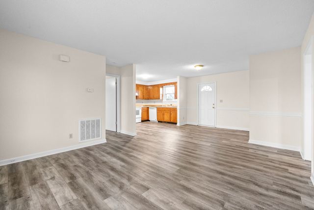 3370 Mallard Dr, Clarksville, TN 37042