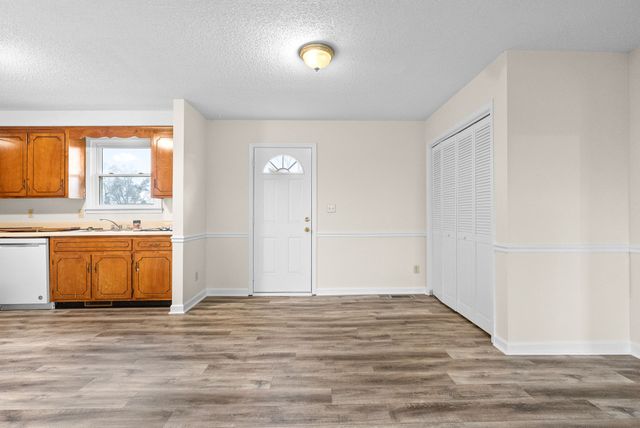 3370 Mallard Dr, Clarksville, TN 37042