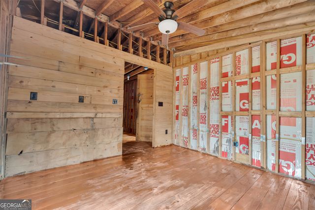 4271 Three Bridges Road, Gillsville, GA 30543